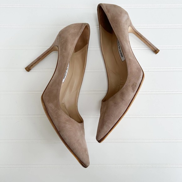 Manolo Blahnik BB Suede Pumps 105 Pointed Toe Taupe Tan Neutral Stiletto - Picture 2 of 13
